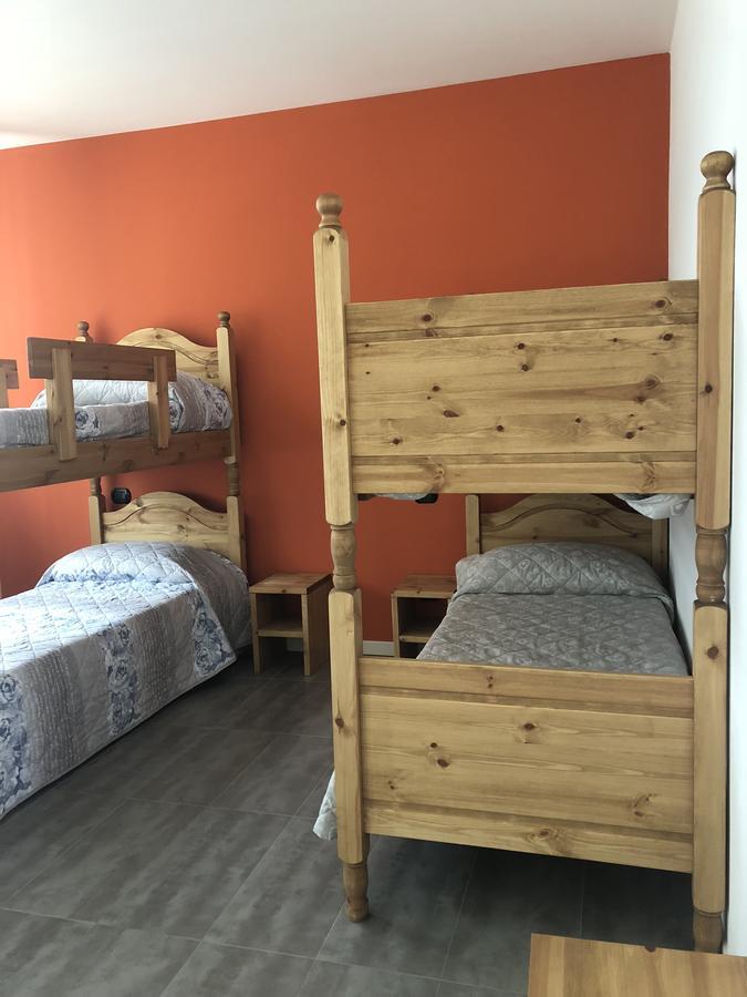 Cascina Monte Diviso Hostel กัลลาราเต ภายนอก รูปภาพ