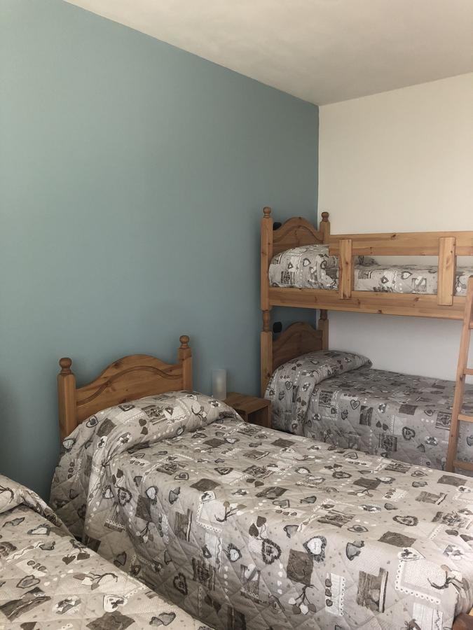 Cascina Monte Diviso Hostel กัลลาราเต ภายนอก รูปภาพ